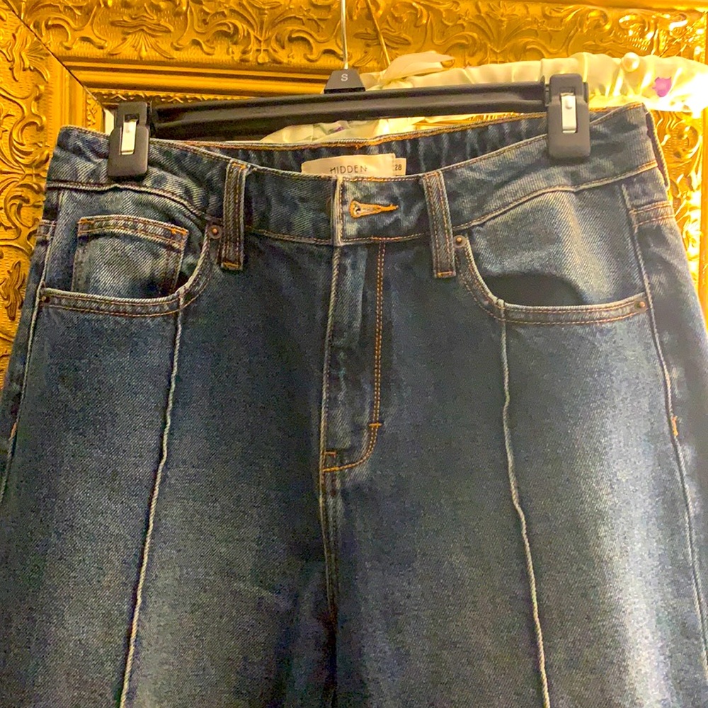 High waisted jeans